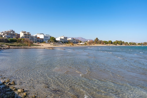 Apartment 'Sea Side' with Private Terrace, Wi-Fi and Air Conditioning