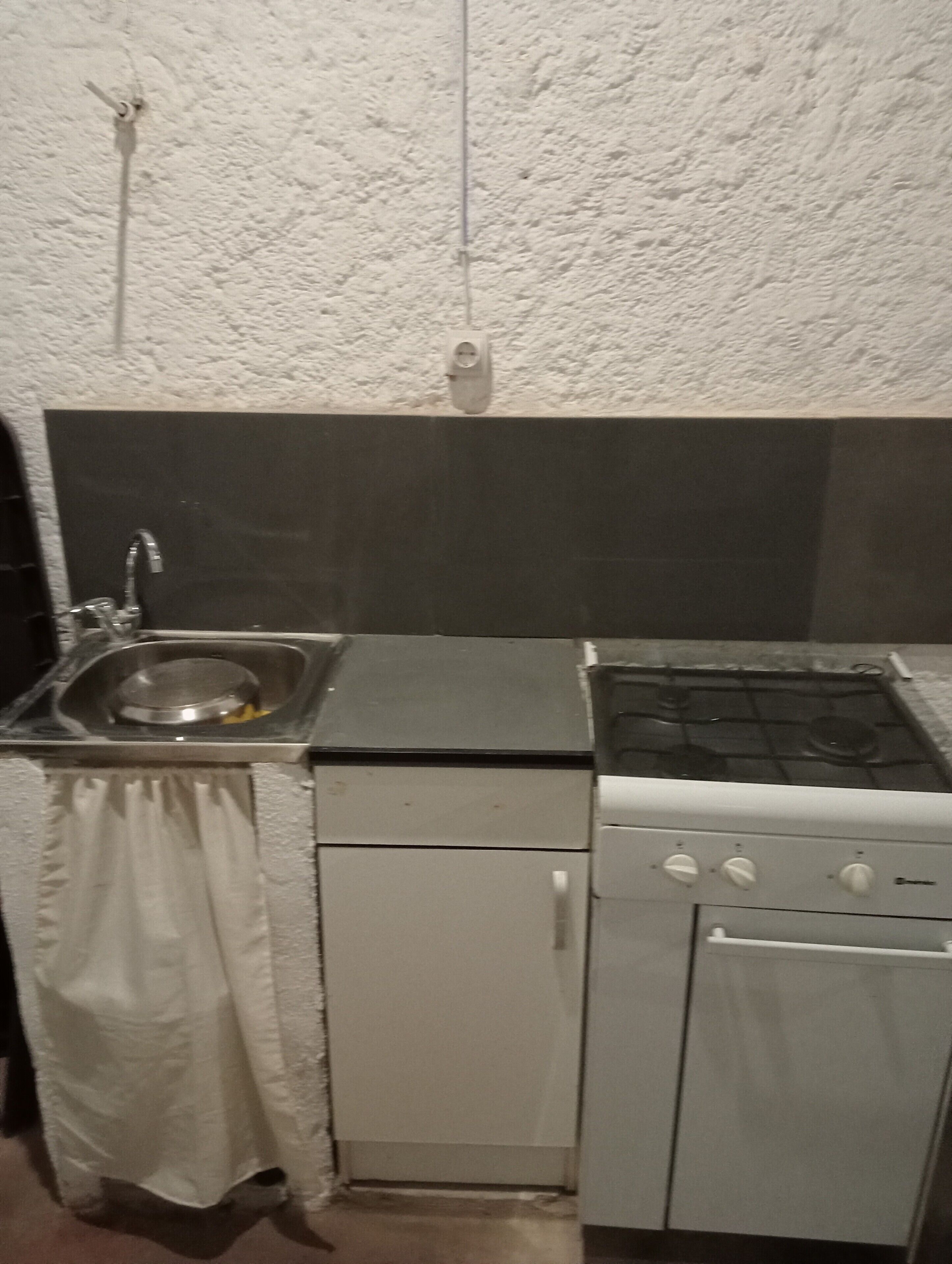 Réfrigérateur, plaque de cuisson, lave-vaisselle