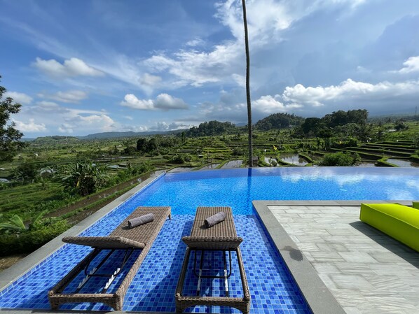 Honeymoon Villa, 1 Yatak Odası, Havuz Kullanımı, Dağ Manzaralı | Teras/veranda