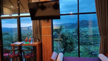 Standard Single Room, 1 Bedroom, Mountain View | 1 bedroom, premium bedding, memory foam beds, minibar