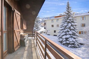 标准公寓, 多间卧室 (Appartamento Beau Soleil) | 阳台景观