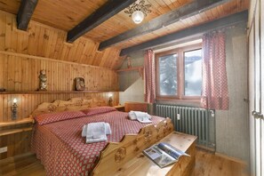 Standaard appartement, meerdere slaapkamers (Appartamento Beau Soleil) | 2 slaapkamers, wifi (toeslag), beddengoed
