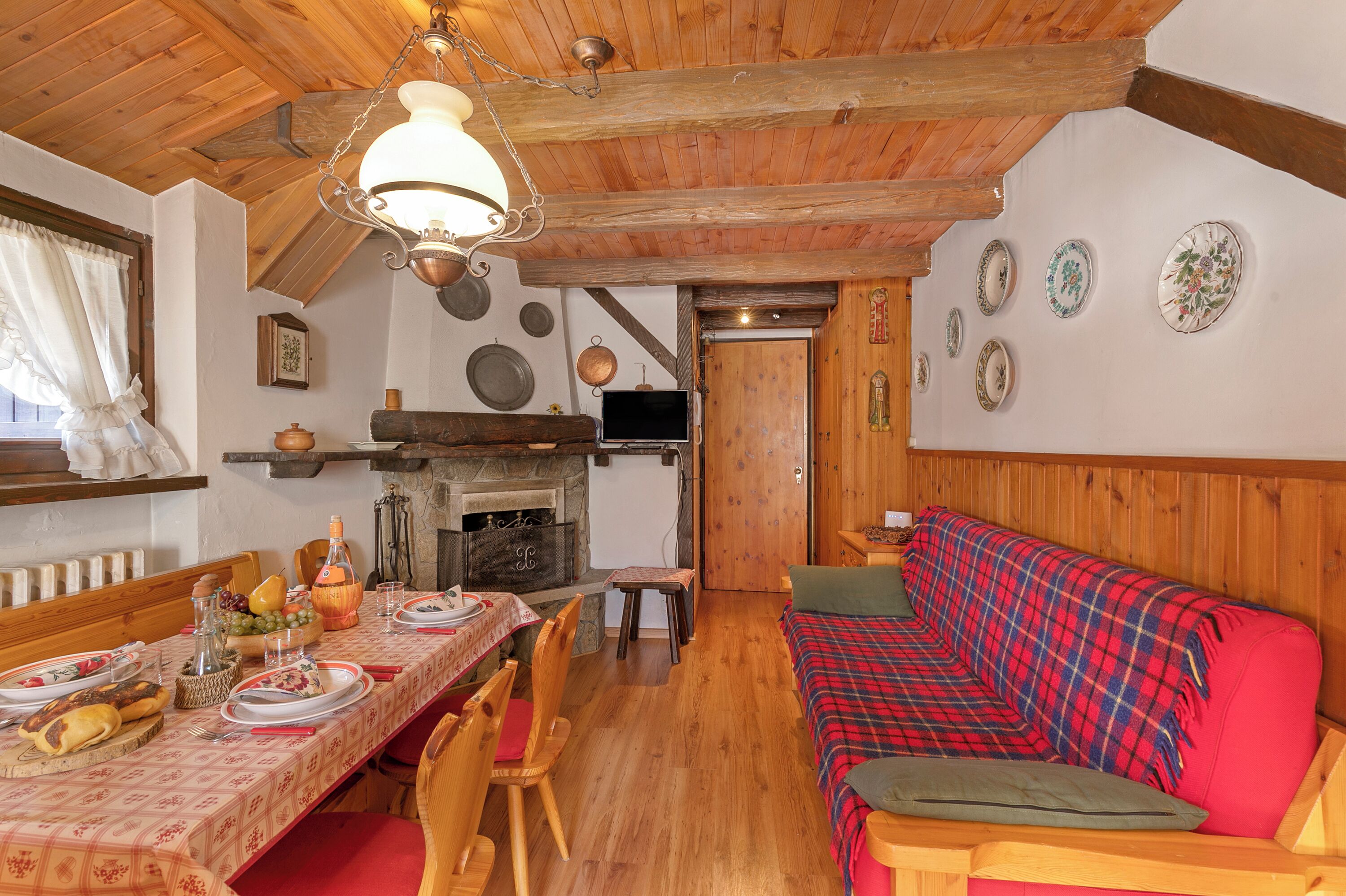 Standard Apartment, Multiple Bedrooms (Appartamento Beau Soleil) | Tempat makan