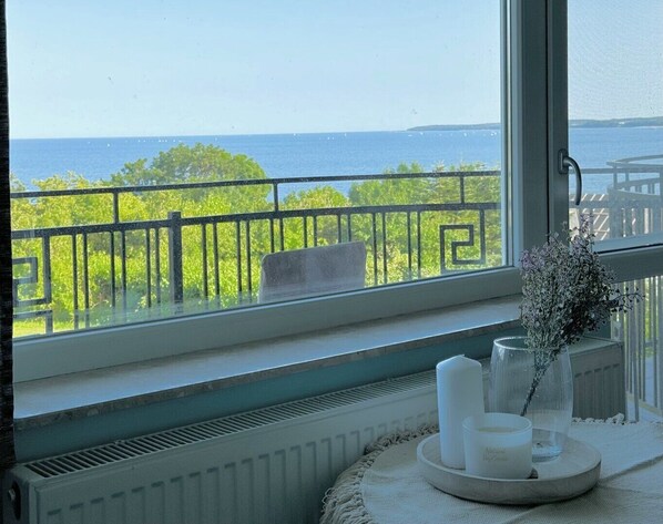 Basic Triple Room, Balcony, Bay View | Free WiFi - Pensjonat Błękitna Przystań (Puck)