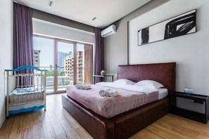 2 chambres, coffres-forts dans les chambres, rideaux occultants