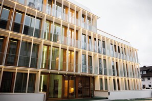 واجهة المنشأة