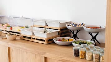 Daily buffet breakfast (EUR 16.00 per person)