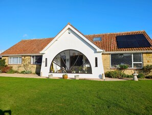 Exterior - Warner Wood - Selsey  - sleeps 16 guests  in 5 bedrooms (Selsey)