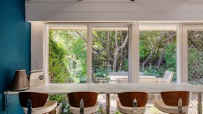 Interior - Captain Sandy on the Loop Blairgowrie (Blairgowrie)