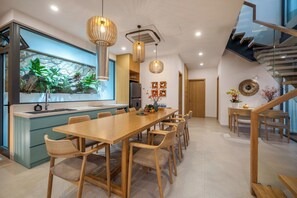 Deluxe Villa, 6 Bedrooms, Private Pool, Mountain View | Private kitchen - Kim Son Pool Villa Da Nang (Da Nang)