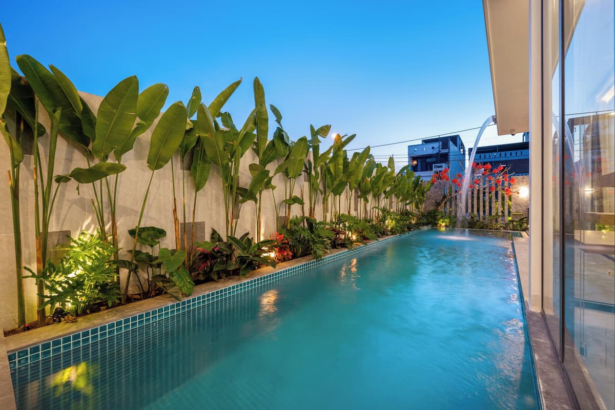Eigener Pool