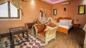 Unclassified image, 5 of 31, button - Villa Familiale De 5 Chambres Avec Piscine (Aghouatim)