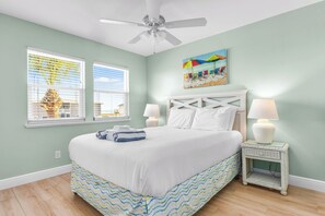 3 bedrooms, iron/ironing board, internet, bed sheets - Life's A Beach - Pet Friendly, Private Pool, Beach Views, Across from Beach! (St George Island)