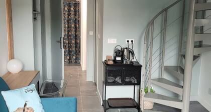 Our establishment is located not far from Clermont-Ferrand in the charming littl