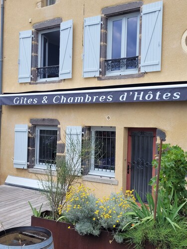 chambre d'hôte familiale de LA  MONNE