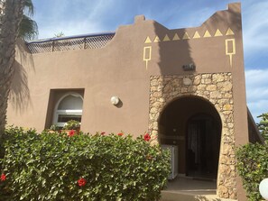 Exterior detail - Viila seaside south Morocco (Sidi Boulfdail)