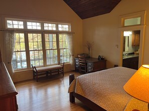 4 Schlafzimmer, Schreibtisch, WLAN, Bettwäsche