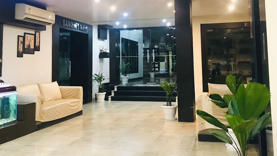 Hotel Park Plaza Varanasi