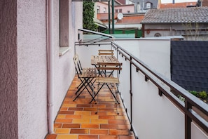 Terrace/patio - 7Seas Apartment mit Balkon (Kaiserslautern)