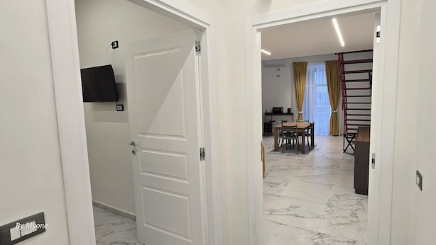 Uklassifisert bilde, 1 av 33, knapp