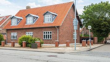House | Exterior