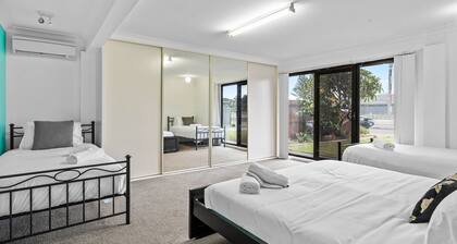 Seaside Living, Family Style!