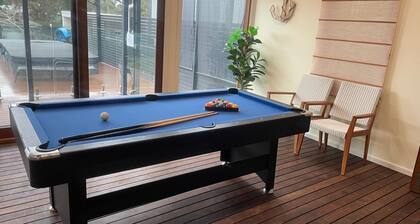 The Boathouse â Pool & Private Slip