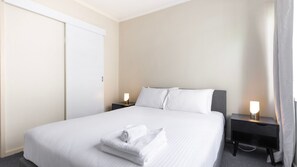1 bedroom, desk, travel cot, free WiFi