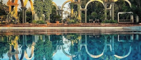 AuĂenpool (je nach Saison geöffnet)