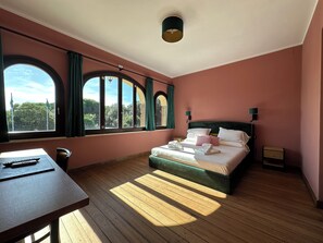 Superior Double Room, Garden View