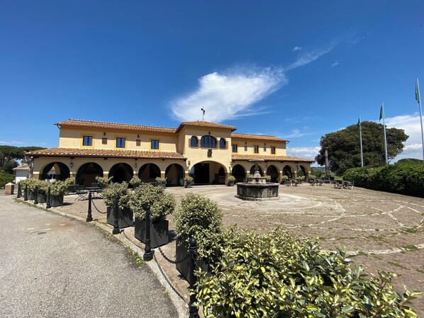 住宿正面