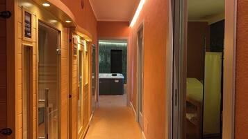 Sauna, hot tub, steam room, massages