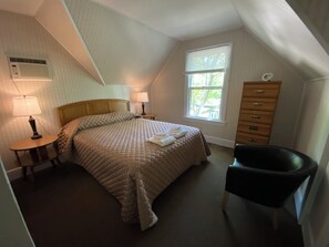 3 bedrooms - 3 Bedroom Cottage at the 500 acre Poland Spring Resort with lots of onsite activities! (Poland Spring)