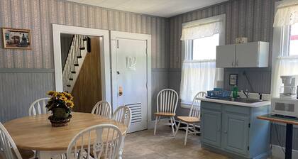 5 Bedroom Cottage at the 500 acre Poland Spring Resort with lots of onsite activities!