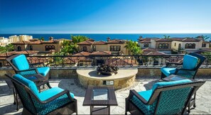 Terrace/patio - Perfect Holiday Family Getaway! (Cabo San Lucas)