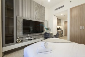 Iron/ironing board, free WiFi, bed sheets - Chic Studio in Azizi Riviera 46, Al Merkadh by Deluxe Holiday Homes (Dubai)