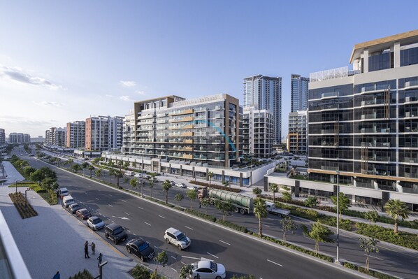 Exterior - Chic Studio in Azizi Riviera 46, Al Merkadh by Deluxe Holiday Homes (Dubai)