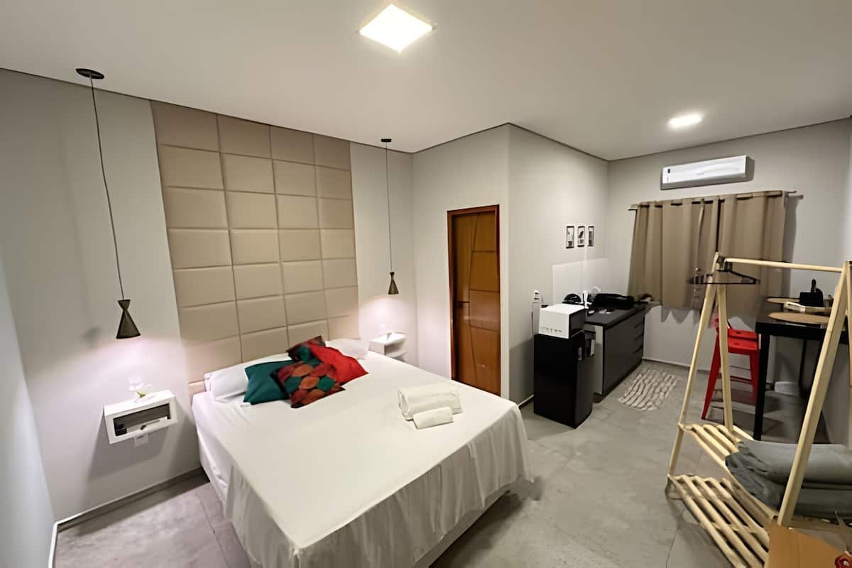 時尚公寓 | 高級寢具、Select Comfort 床墊、手提電腦工作空間、免費 Wi-Fi