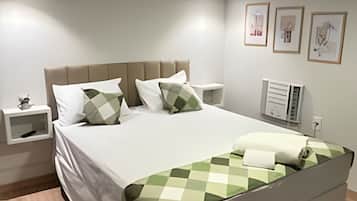 Deluxe appartement | Luxe beddengoed, Select Comfort-bedden, een laptopwerkplek, gratis wifi