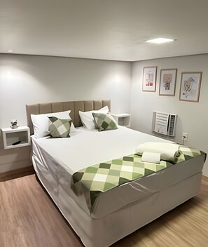 Apartamento luxo | Roupas de cama premium, camas Select Comfort, individualmente decorados