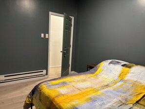 2 bedrooms, WiFi, bed sheets - 1st fl 2-bedroom apartment with WiFi, AC in fantastic Philadelphia (Philadelphia)