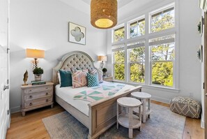 3 sovrum, strykjärn/strykbräda, gratis wi-fi och sängkläder