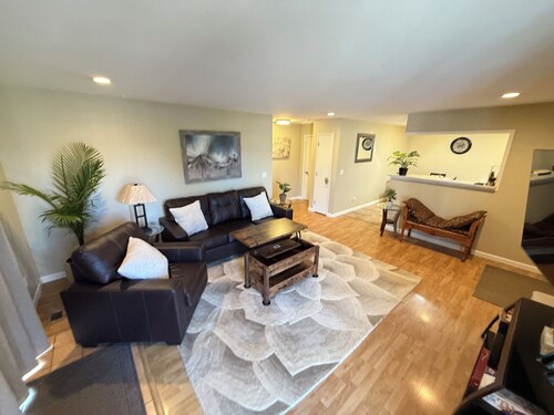 Quiet 2-Bed, 2-Bath in Eureka with Yard, Garage & EV Charger