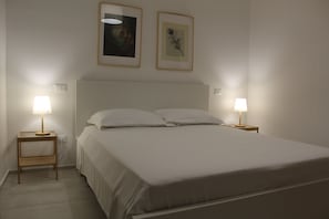 Deluxe Apartment, City View | Premium bedding, down comforters, blackout drapes, cribs/infant beds