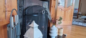 The Bungalow - 5 Bedroom House in Killybegs