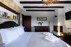 4 quartos, ferros/tábuas de passar roupa, Wi-Fi, roupa de cama