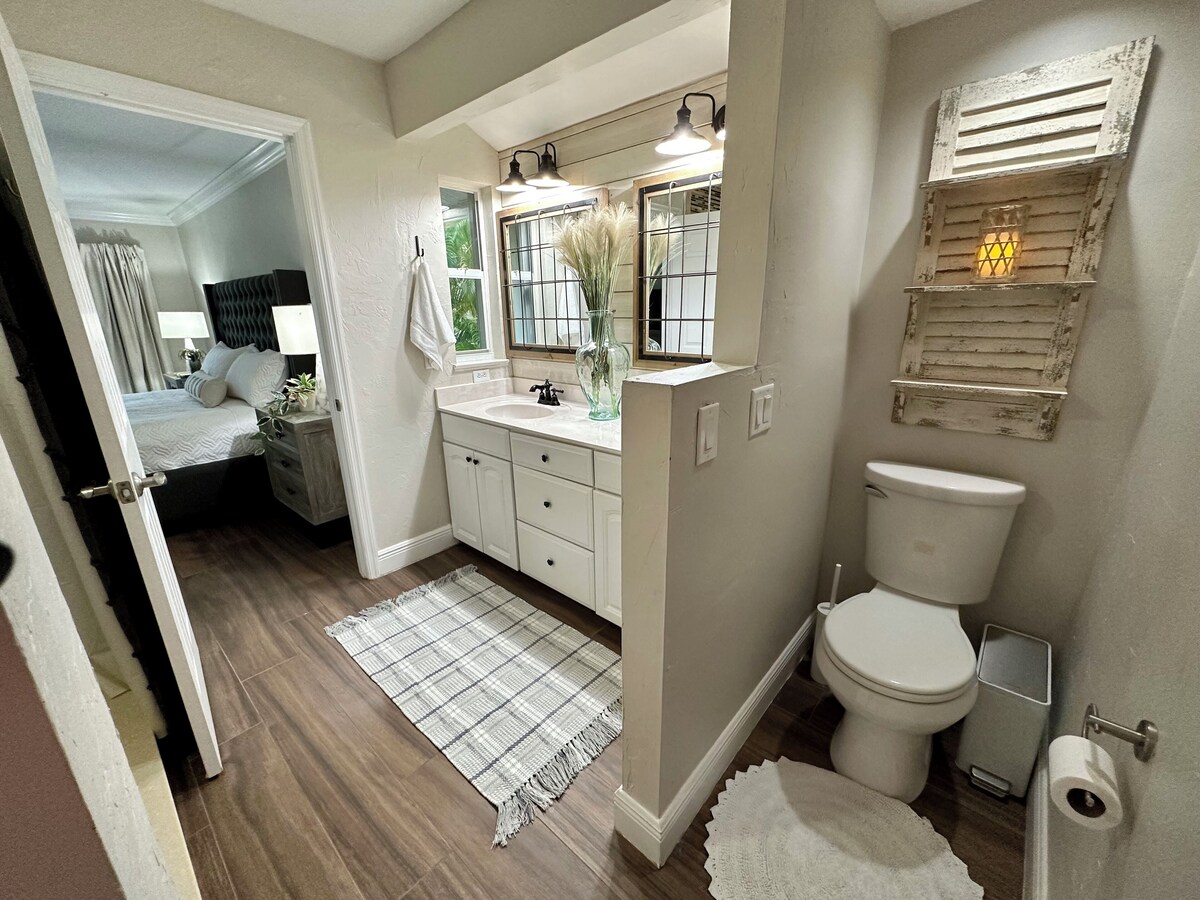Photo 14 of Newly listed Waterfront Townhouse in Old Naples