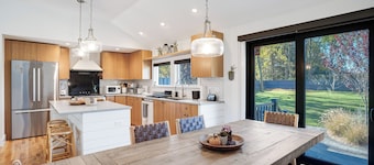 Spacious and Modern North Fork Home Close to Multiple Wineries, Perfect for...