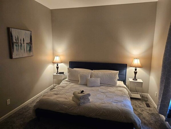 2 bedrooms, iron/ironing board, WiFi, bed sheets