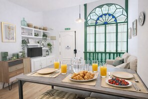 Dining - City Center - Giralda - Cathedral - Families - Couples - Telecommuting (Sevilla)